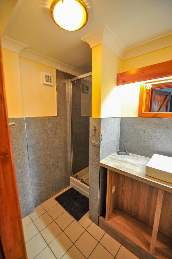 The Coachman Pub, Hartford, Room Only Hartford  Eksteriør billede