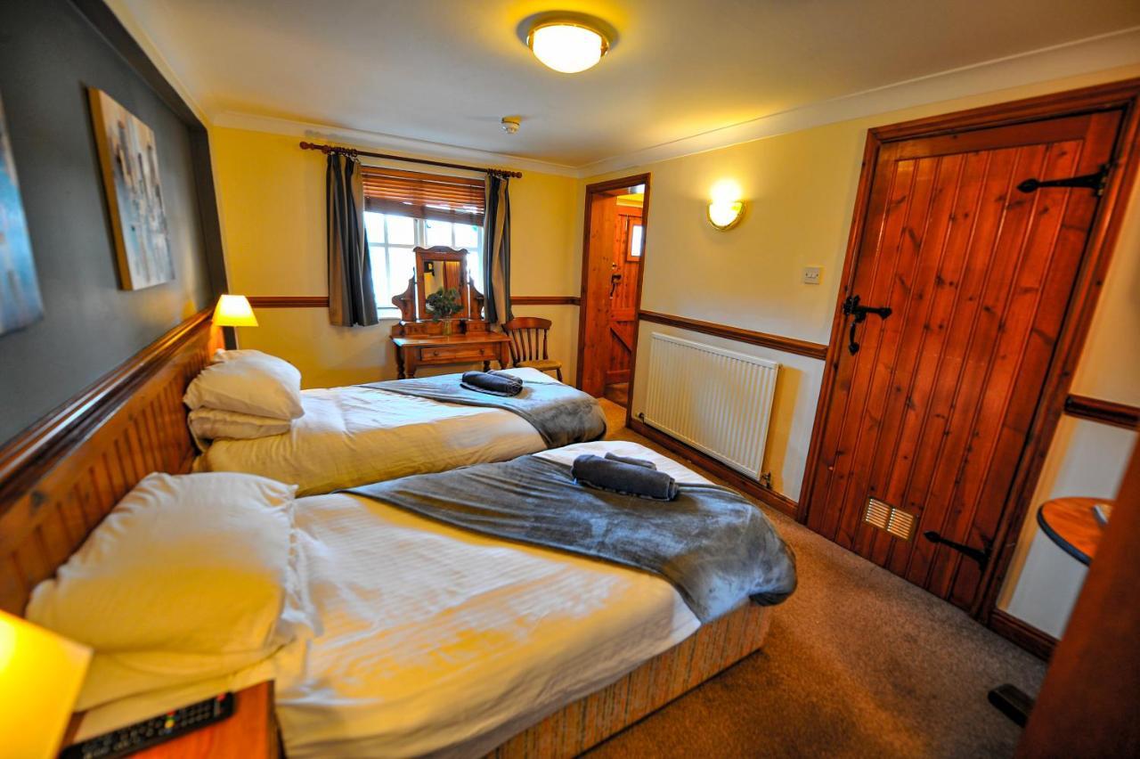 The Coachman Pub, Hartford, Room Only Hartford  Eksteriør billede